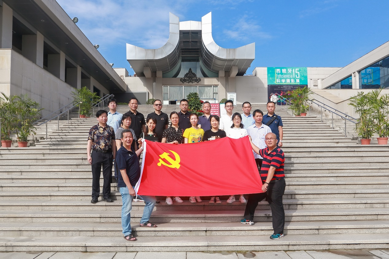 礼赞建党百年|参观红色教育基地 夯实党史学习教育